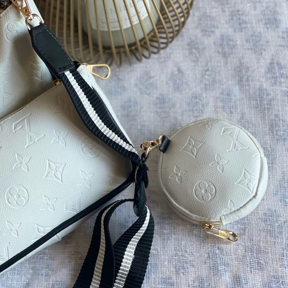 Louis Vuitton styled monogrammed crossbody bag - set of three - Picture 4 of 9